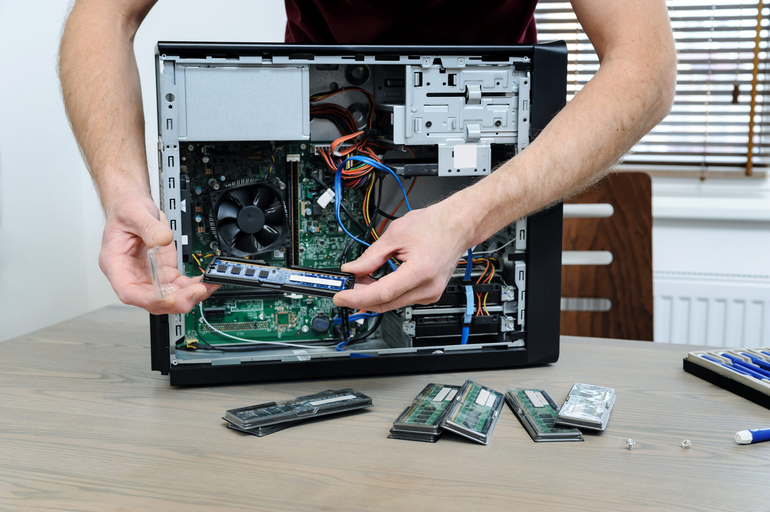 Ton Computer Reparatur & Wartung – bild + ton Elektronik Service